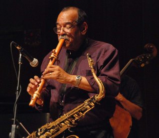 Ernie Watts1